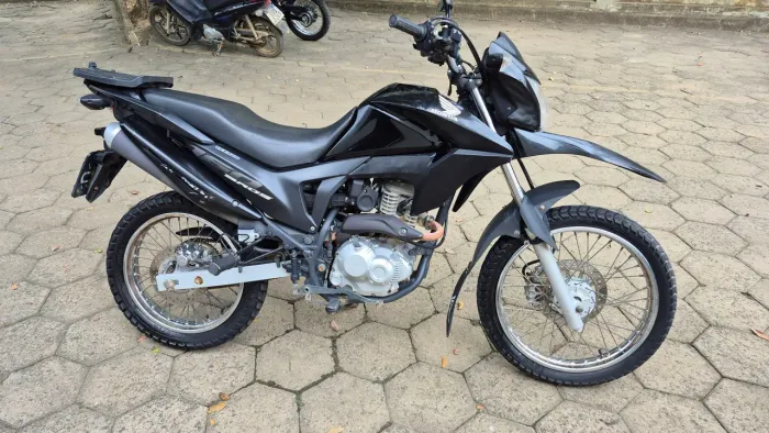 Bros 2016 baixo km