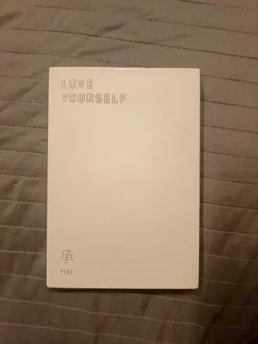 ÁLBUM BTS LOVE YOURSELF HER VERSÃO E COM PHOTOCARD ORIGINAL