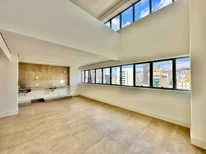 Apartamento com 1 quarto e 2 vagas à venda na Savassi