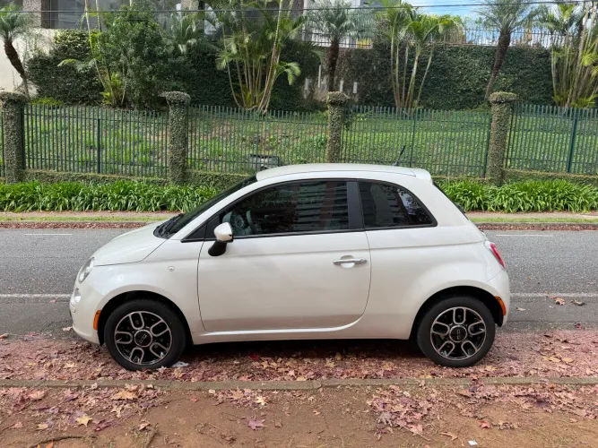 Fiat 500 Cult 1.4 Flex 8V EVO Mec. 2012
