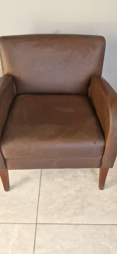 Poltrona de couro