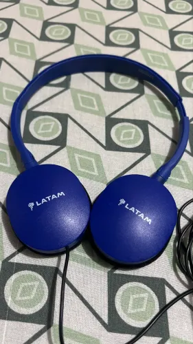 Fone De Ouvido Latam Original Colecionável Com Fio