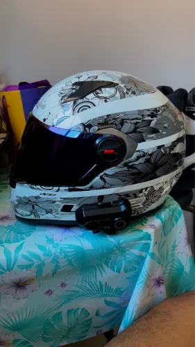 Capacete LS2 tam 60 vitificado com intercomunicador e viseira camaleão 