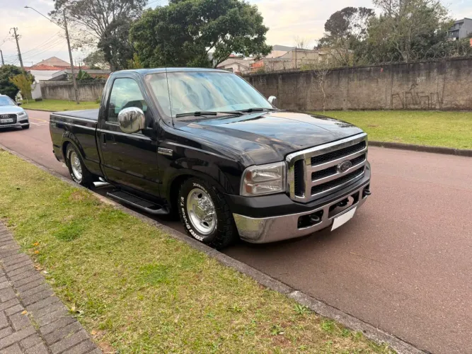 Ford F-250 XLT 3.9 4X2 Diesel TB 2009