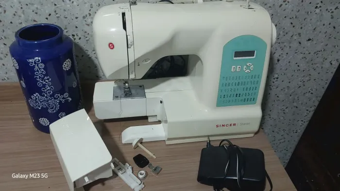 MAQUINA SINGER