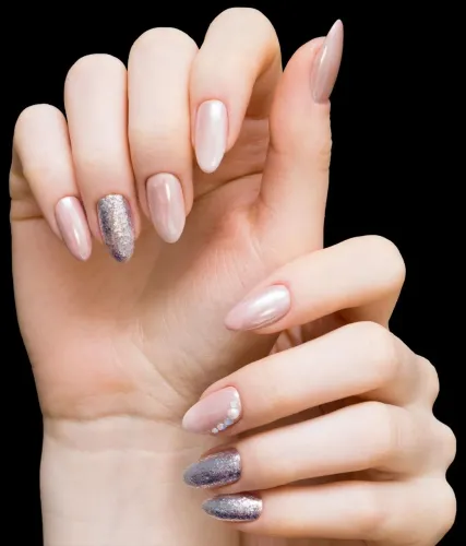 ALONGAMENTO DE UNHAS