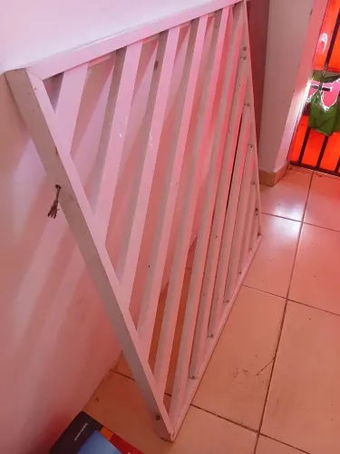 Vendo grade de alumínio pra janela 1/1
