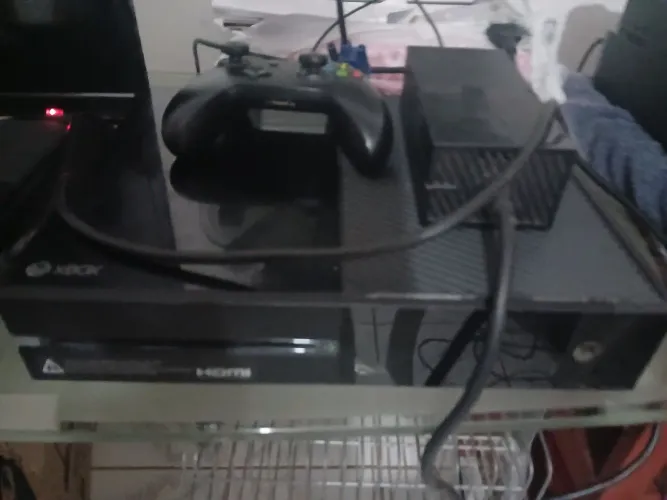 Vende Xbox One Fat