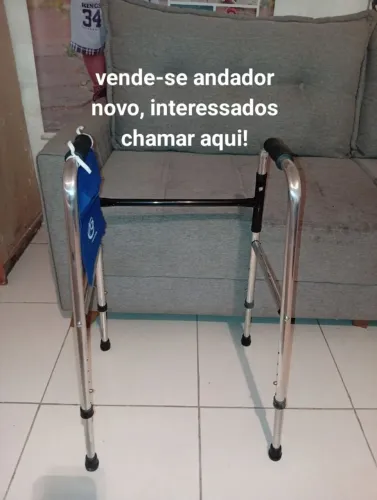 Vende-se andador novo!