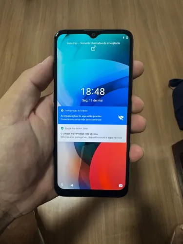 Celular moto e7