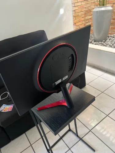 Monitor Gamer LG 24?