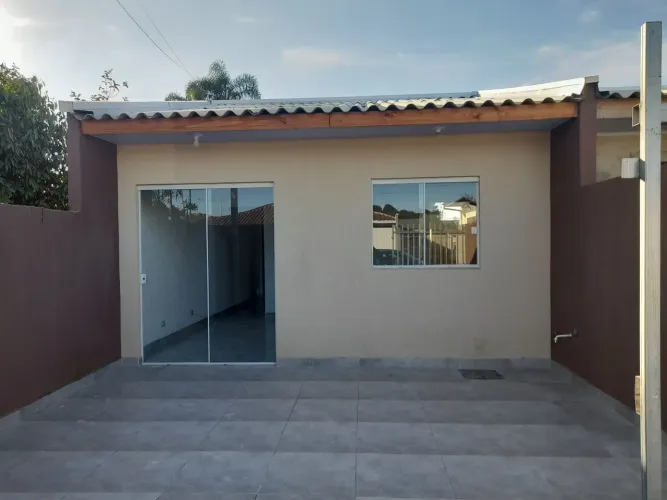 VENDO CASA NOVA EM PIRAQUARA