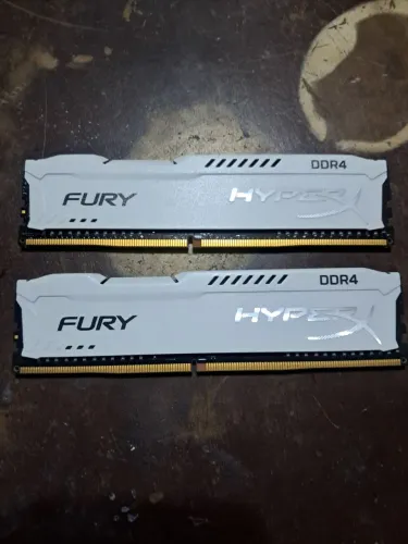 Kit Memória RAM HyperX Fury DDR4 16GB (2x8GB) 2933MHz - Branca