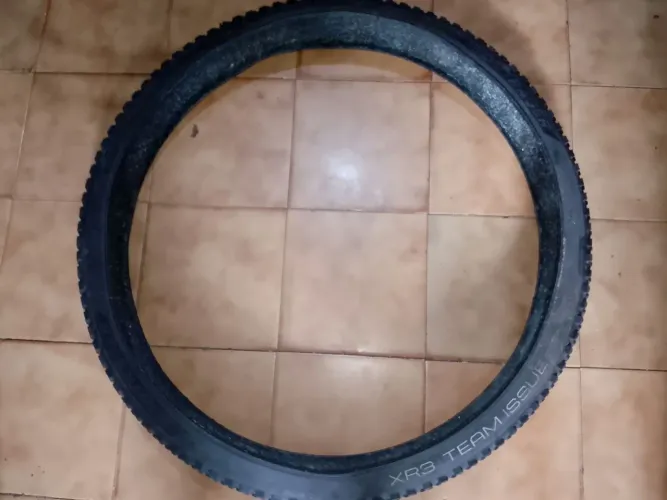 Pneu Bontrager XR3 29x2.40