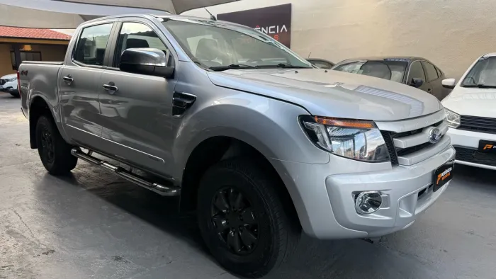 Ford Ranger XLS 2.2 4X4 CD Diesel Mec. 2015