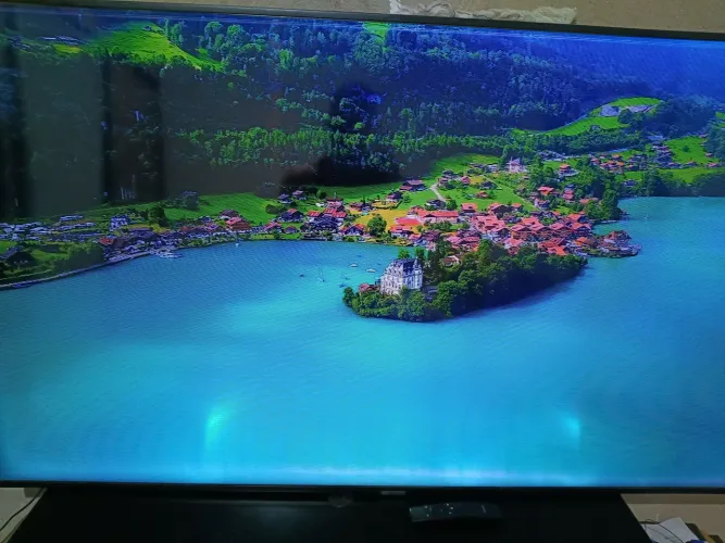 Tv Samsung 65 polegadas com defeito 