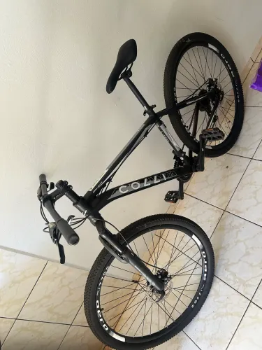 Bicicleta Colli Atalanta Aro 29 Alumínio - 21 Marchas Shimano (Semi-nova)