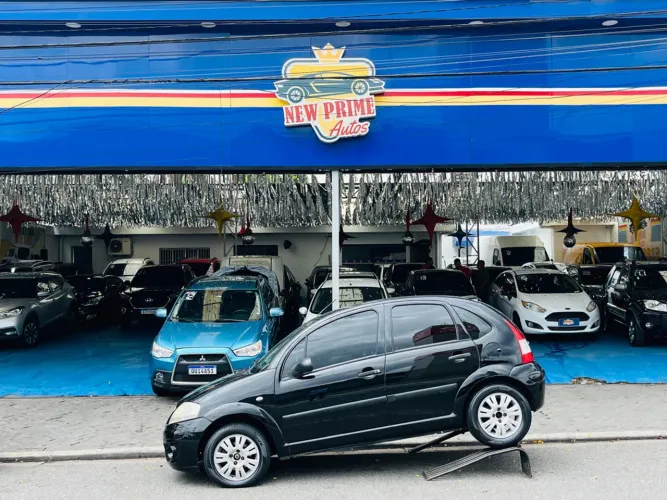 Citroen C3 Exclusive 1.4 Flex 8V 5P 2011