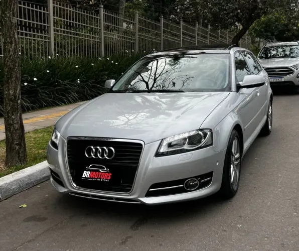 Audi A3 Sportback 2.0 16V TFSI S-tronic 2012