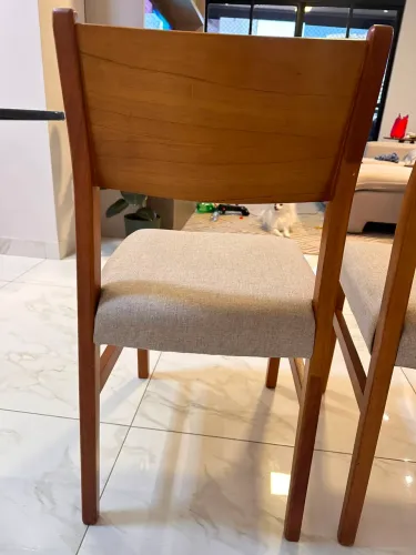 Vendo cadeira mesa de jantar