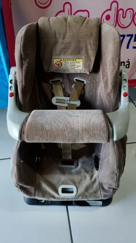 Cadeira p carro, tecido em veludo marrom de 9kg a 18kg importada, Reclinavel estado de nov