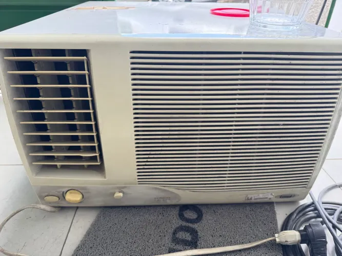 ar condicionado ACJ ( de janela) 18000 btus