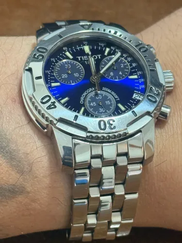 Relogio Tissot PRS 200 azul