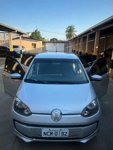 Volkswagen Up! Move 1.0 Total Flex 12V 5P 2015
