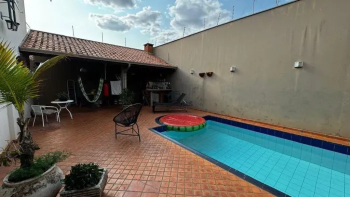 Casa à venda em Piracicaba, Nova Piracicaba, com 4 quartos, com 180 m²