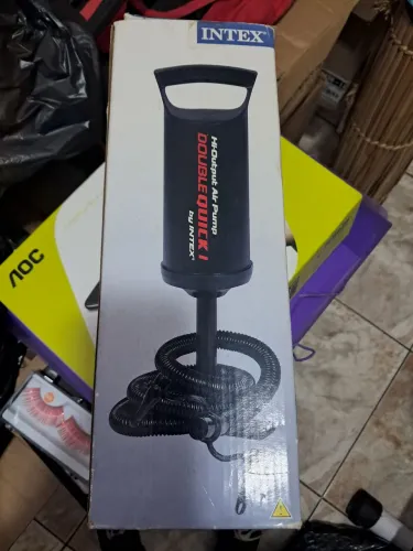 Bomba manual para infláveis
