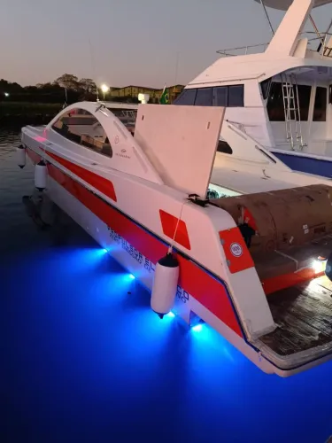 EXCALIBUR 46 COM CARRETA, SEM MOTOR