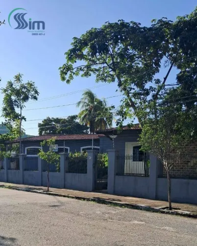 Casa com POTENCIAL COMERCIAL, com 2.164 m² de área total, 05 dormitórios para alugar, por