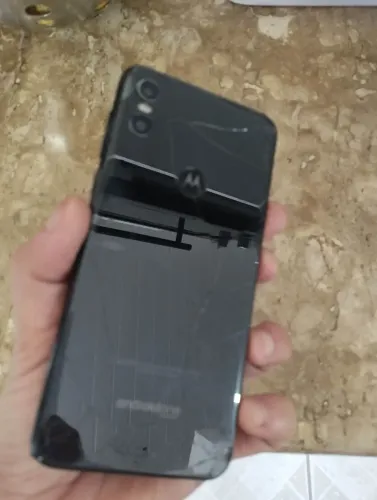 Motorola One para retirada de peças 