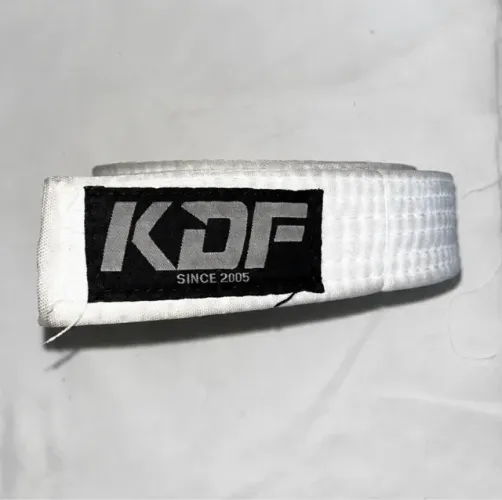 Faixa Branca de Jiu-Jitsu KDF A5 (3,45m)