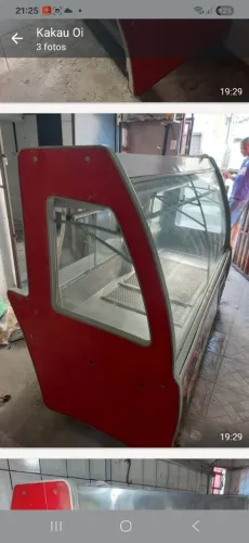 Vitrine refrigerada em.perfeito estado