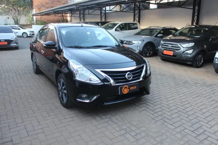 Nissan Versa Unique 1.6 16V Flexstart 4P Aut. 2018