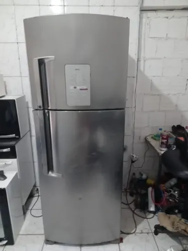 VENDO UMA GELADEIRA BRASTEMP FTOS FREE ATIVE DE INOX TOP