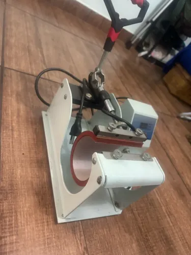 Prensa térmica para Canecas