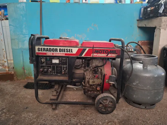 Gerador a Diesel Motomil 8000