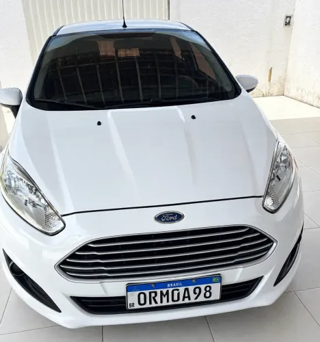 Ford Fiesta 1.5 16V Flex Mec. 5P 2015