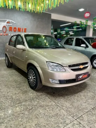 Chevrolet Classic Advantage 1.0 VHC Flexpower 4P 2013