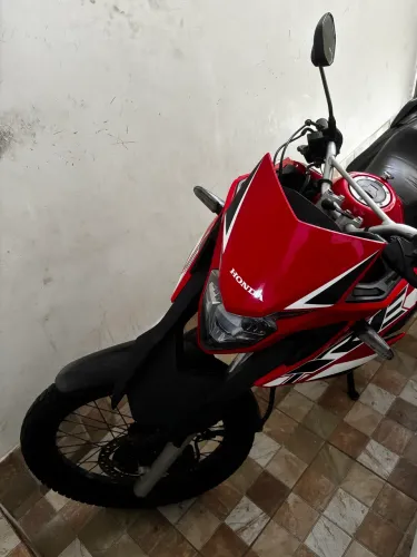 XRE 300 RALLY 