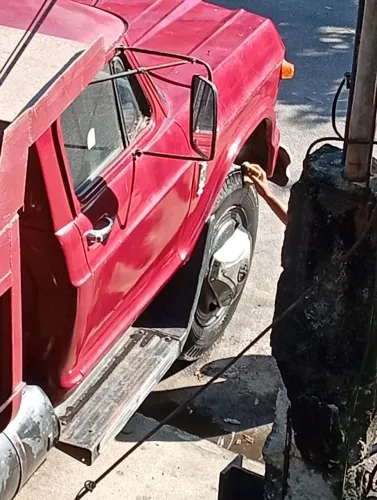 Caminhão C60- fordão