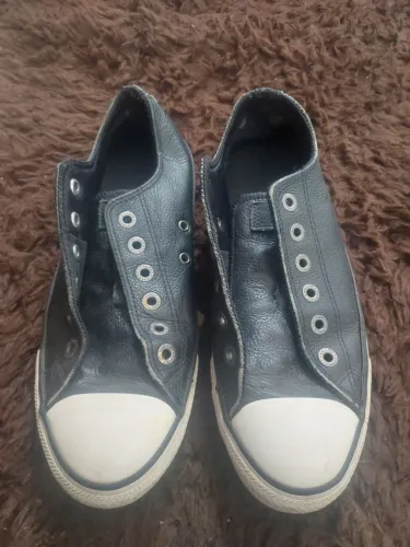 All star. Modelo Couro Preto. masculino n39
