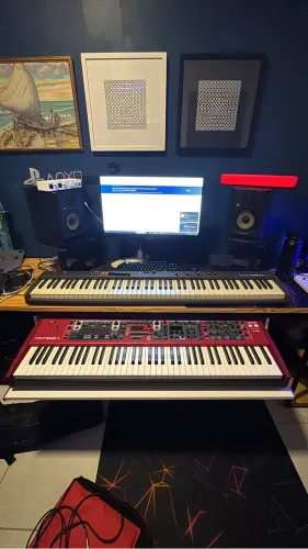Nord Stage 3 76 HP