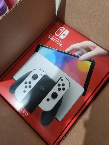 Nintendo Switch OLED 64gb + 64gb micro sd