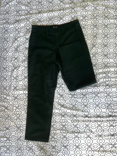 calça verde vans relax