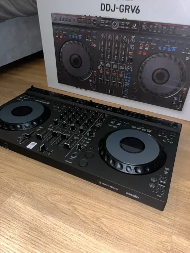AlphaTheta DDJ-GRV6 