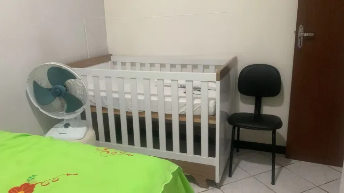 Vendo Berço Americano 3 em 1 Com Colchão incluso