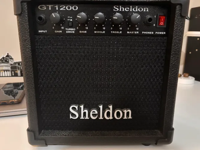 Amplificador Sheldon GT 1200 + cabo